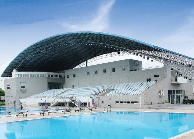 高平游泳馆网架